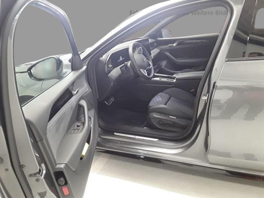 Volkswagen Passat Variant 1.5 TSI eHybrid R-Line AHK HUD 36 foto 4