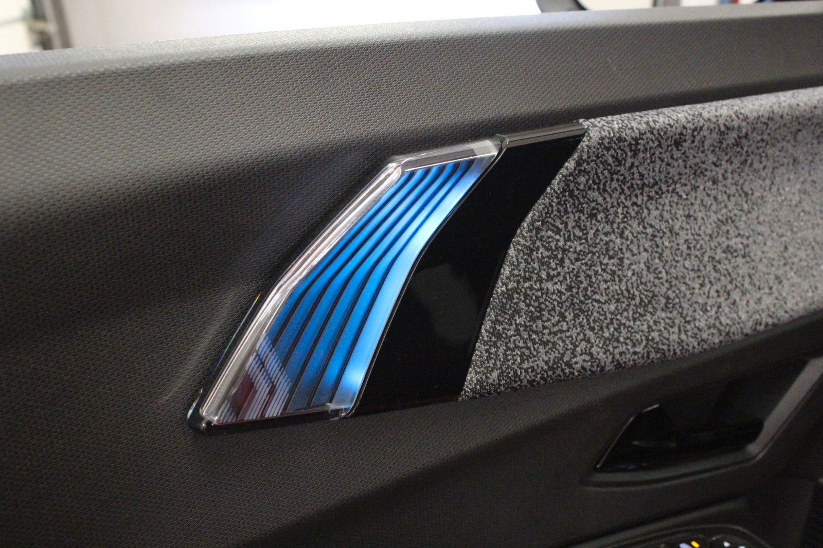 Fahrzeugabbildung Renault Clio VI TCe 115 Techno*Winter-Paket* #15687