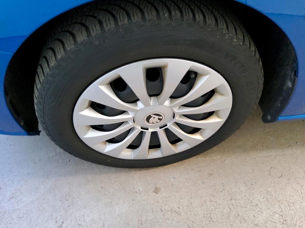 Fahrzeugabbildung SKODA Fabia Ambition APP-Connect SITZH GJ CLIMATRO. 1H