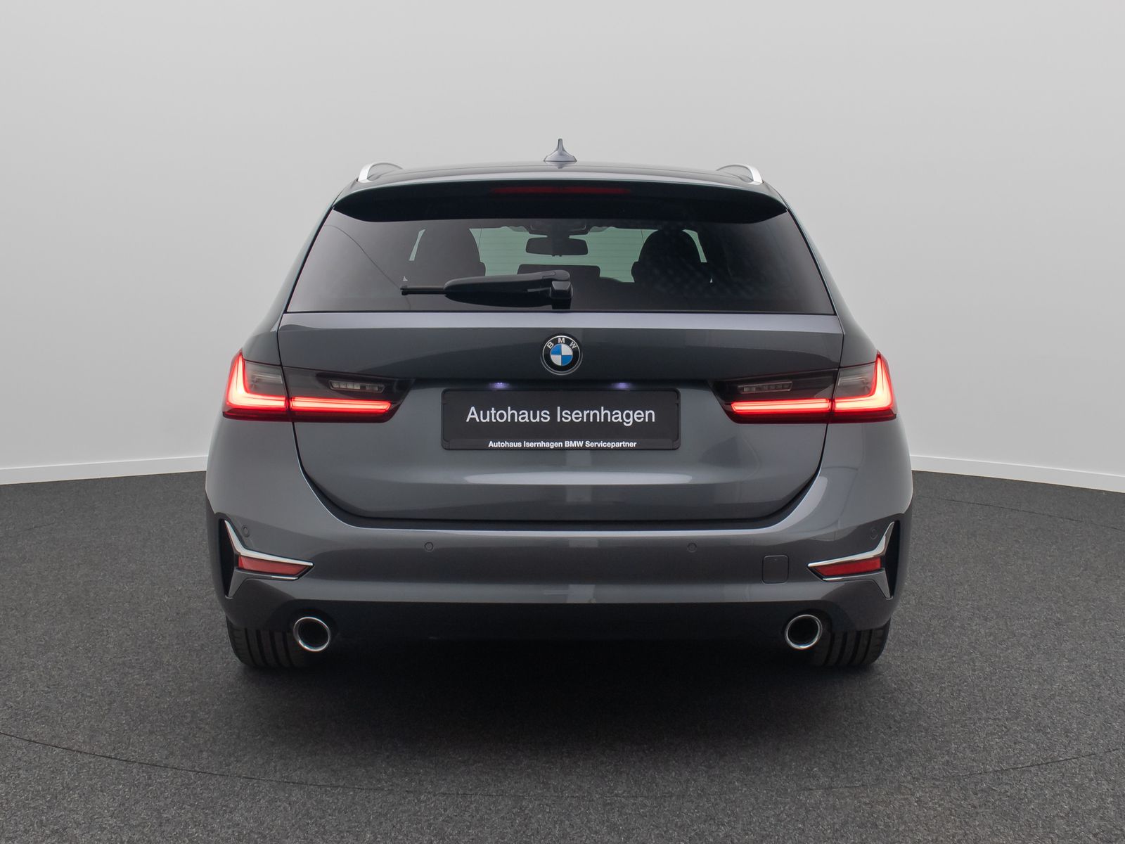 Fahrzeugabbildung BMW 320d xD Luxury Line Panorama Laser HUD DAB H/K