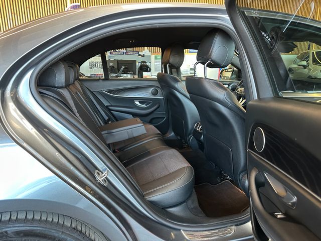 MYAUTOCENTER – Gebraucht- und Jahreswagen mit Werkstattservice in Pfaffenhofen Mercedes-Benz E 220 E Limousine *AVANTGARDE*KAM*HUD*AHK*PDC*