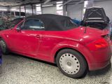 Audi TT Roadster 1.8T 110KW - - Audi TT aus 2001
