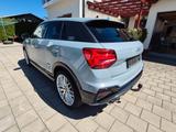 Audi SQ2 TFSI S tronic quattro PANO AHK NAVI 19" - Audi SQ2 von privat
