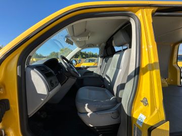 Volkswagen T5 Transporter - 12