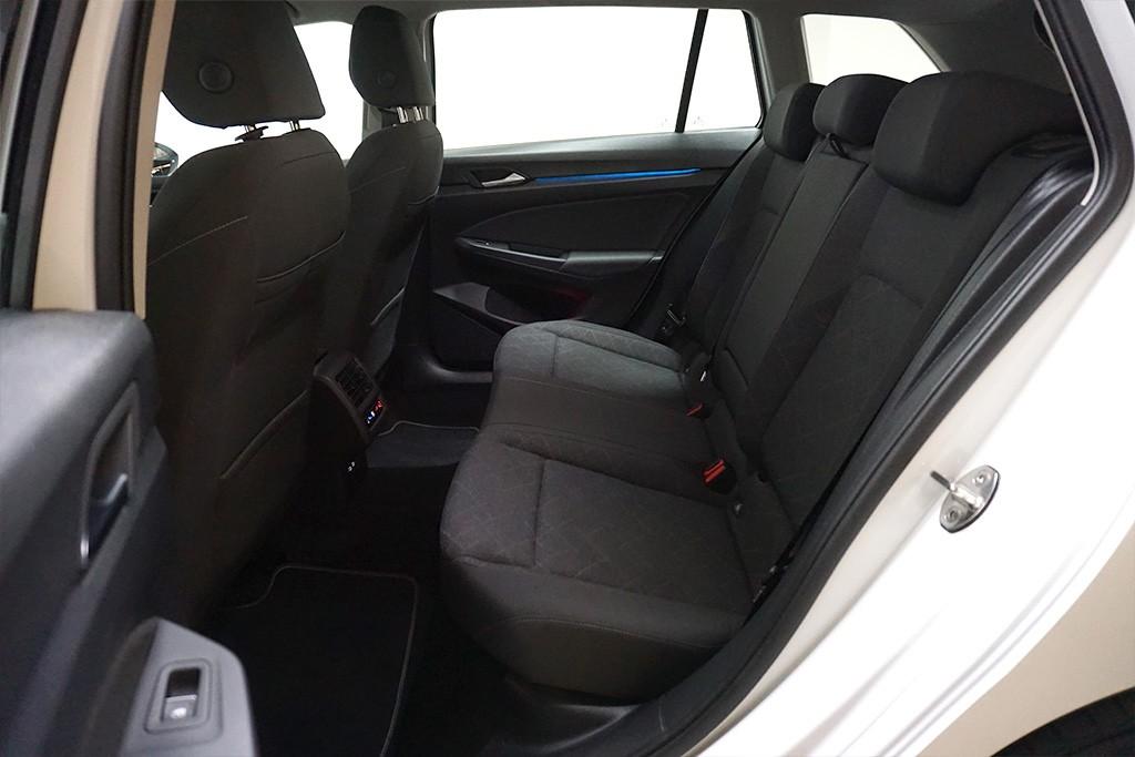 Volkswagen Golf 8 2.0TDI DSG Life Virtual AHK Sthz Navi, миниатюра 12