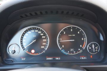BMW 520 - 12