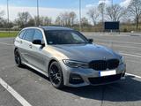 BMW 330i Touring M Sport Automatic G21 - BMW mit Benzin-Antrieb: Alcantara, Head-Up Display, Kombi