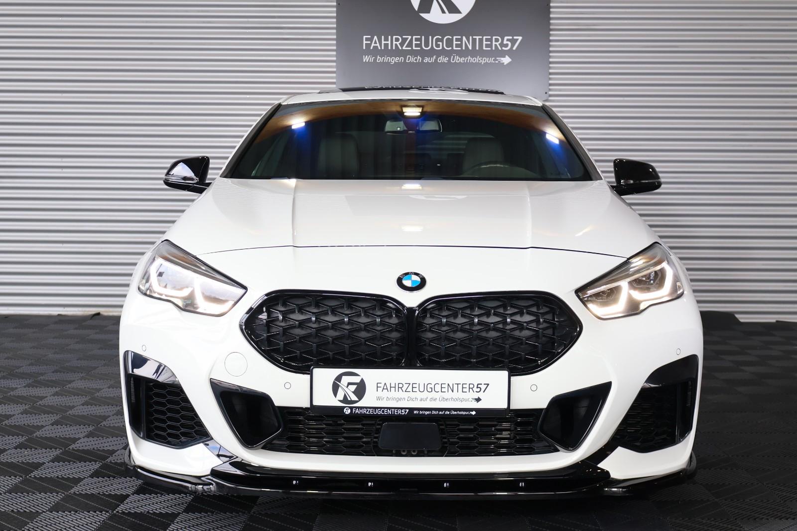 BMW M235i xDrive Gran Coupé/LED/RFK/HIFI/CARPLAY
