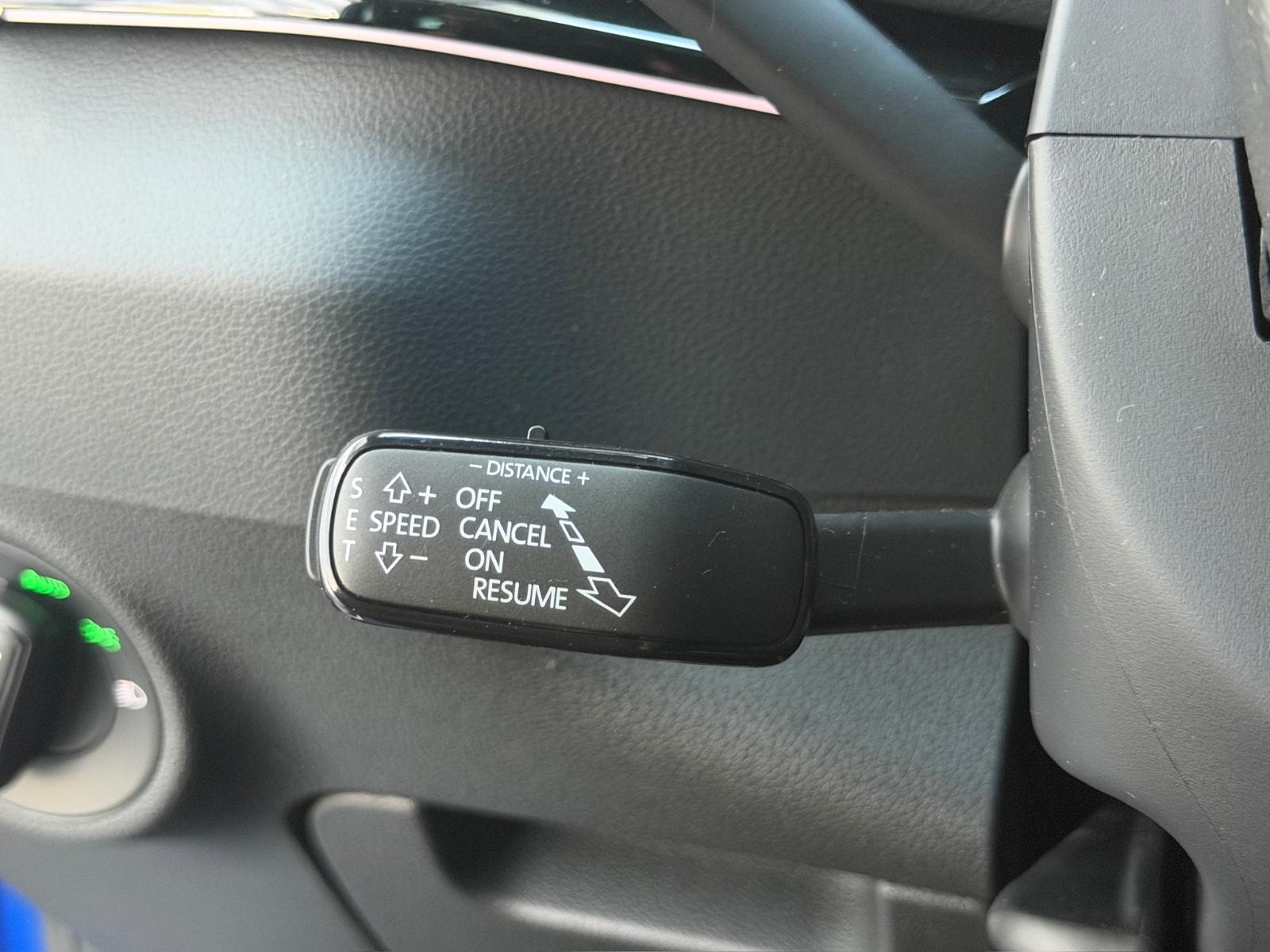 Skoda Karoq Sportline#5J.Gar#Matrix#360°#AHK#Navi#App
