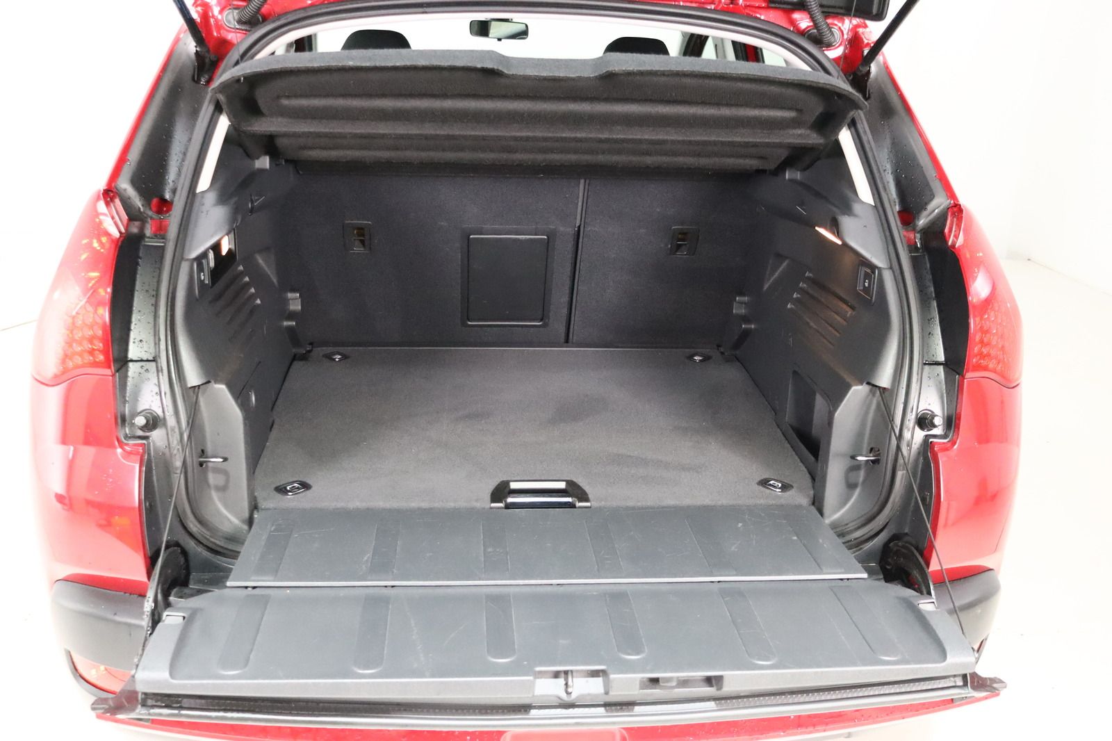 Fahrzeugabbildung Peugeot 3008 1.6 VTi 120 * AHK