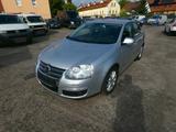 Volkswagen Jetta V Freestyle Sitzheizung Klima PDC - VW Jetta Benzin Gebrauchtwagen
