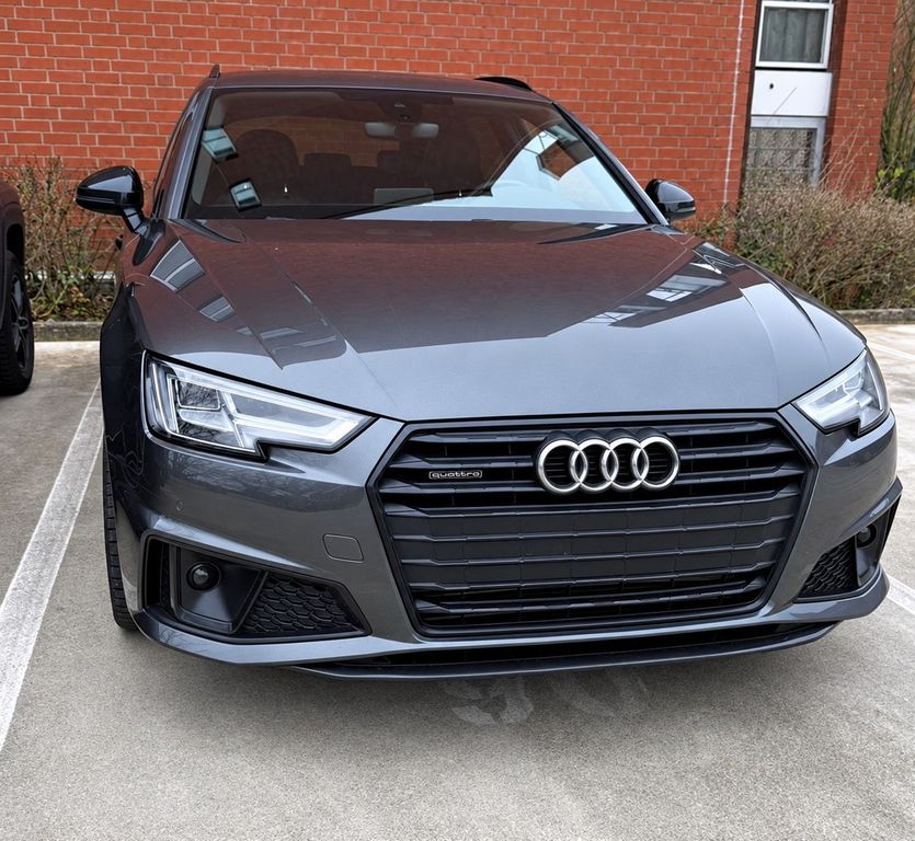 Image of Audi A4