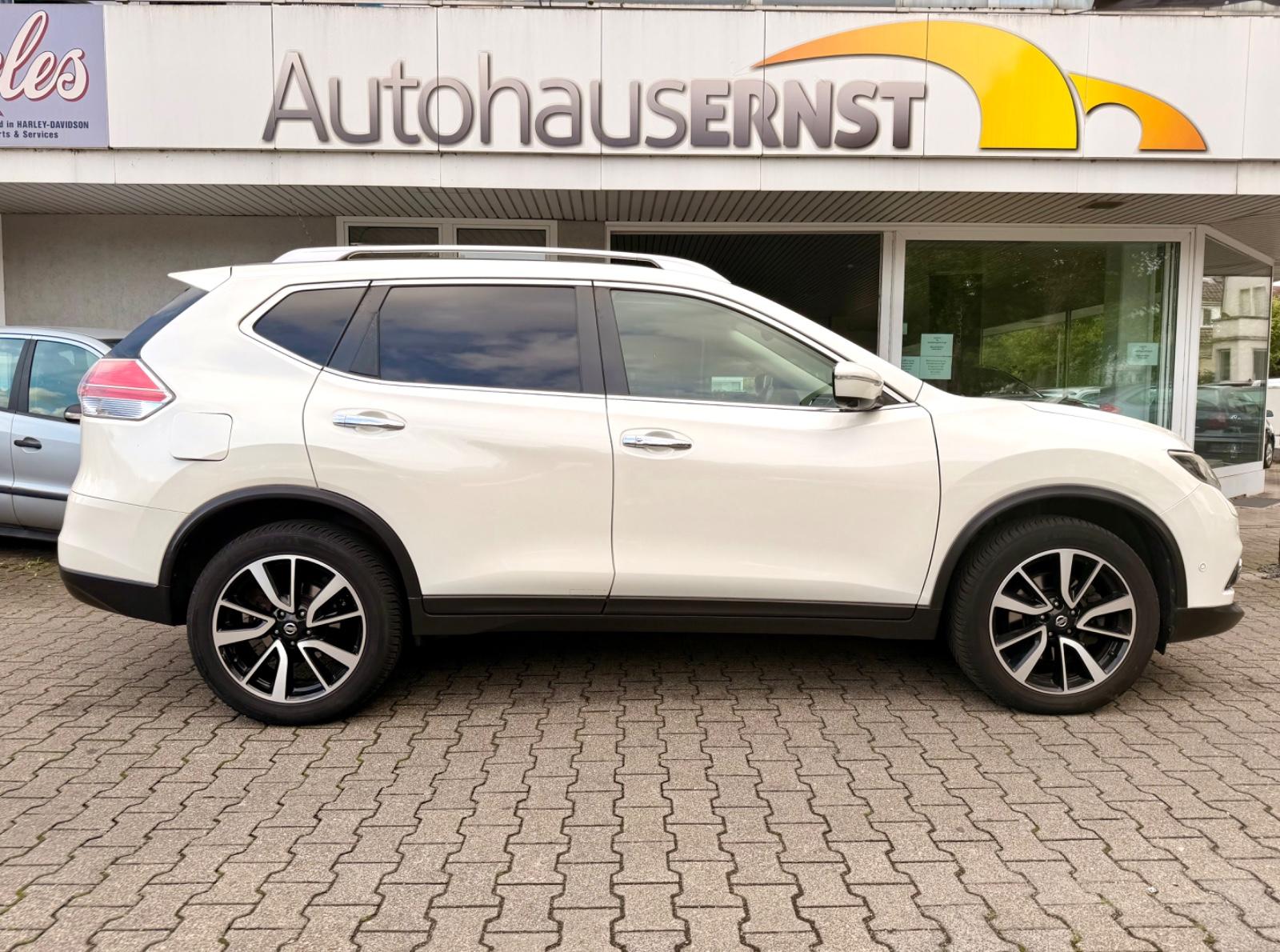 Nissan X-Trail N-Vision 4x4 Automatik *Pano+AHK+Kamera*