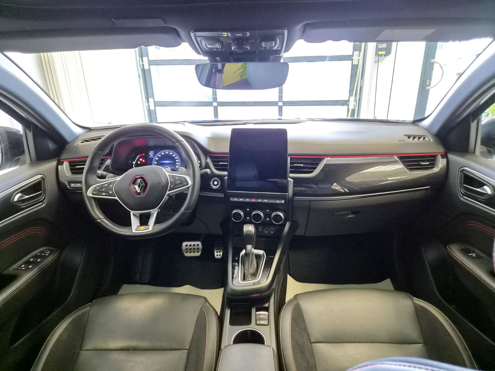 Fahrzeugabbildung Renault Arkana R.S. Line / LED / 1. HAND / SCHECKHEFT