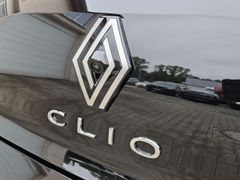 Fahrzeugabbildung Clio V Techno 1.6 E-TECH Hybrid 145 EU6e