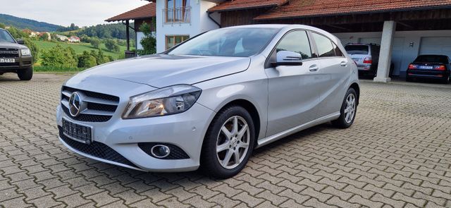 Mercedes-Benz A 180 A -Klasse A 180 BlueEfficiency