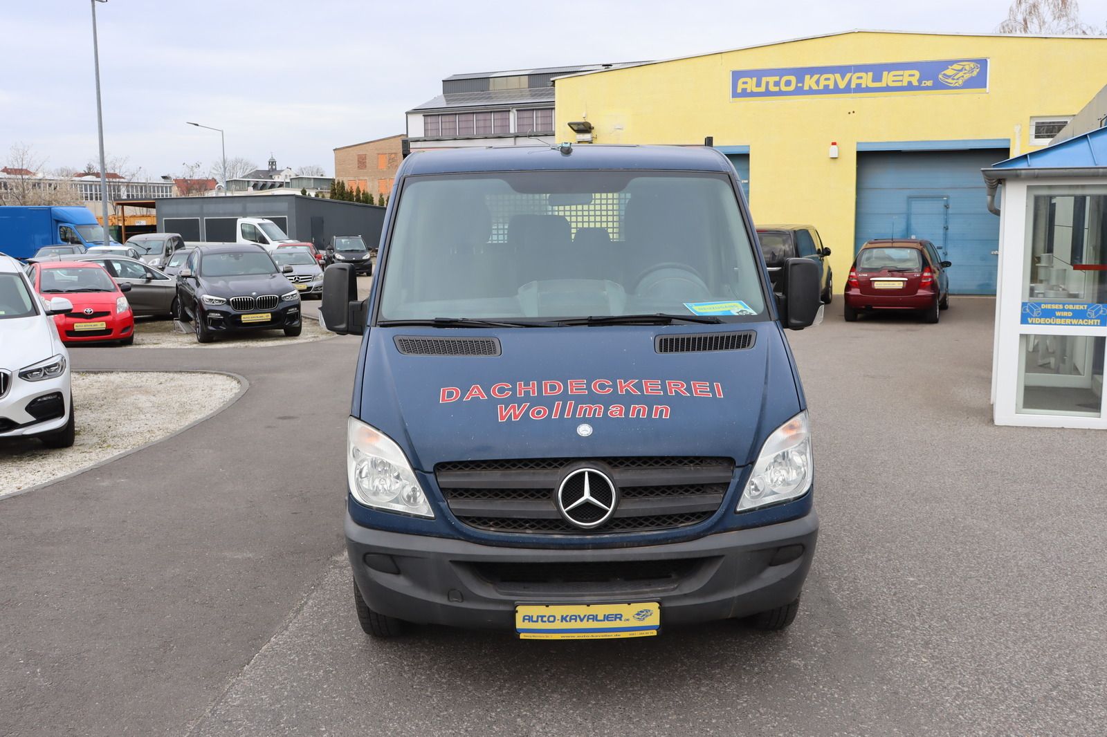 Fahrzeugabbildung Mercedes-Benz Sprinter 215 CDI 3.0t Pritsche * 1. Hand DoKa