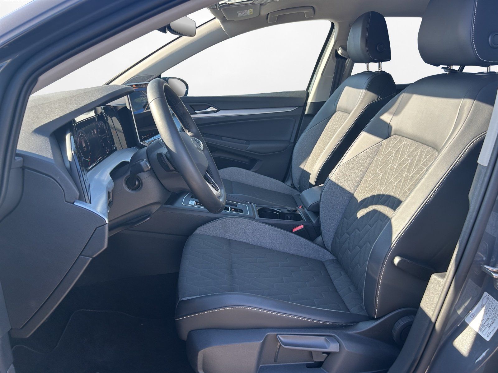 Volkswagen Golf - Bild 8