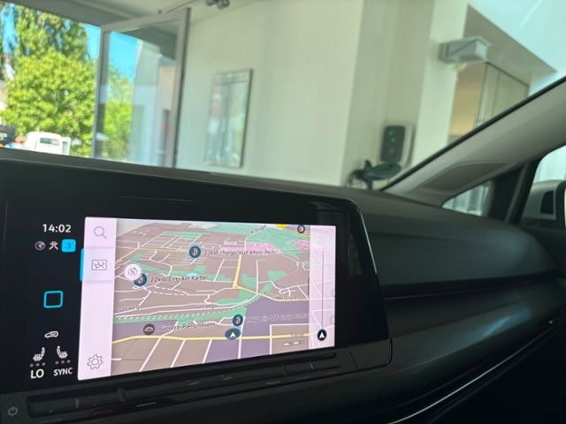Golf  Style 2.0 TSI DSG LED NAV APP 8FACH