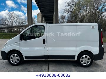 Renault Trafic - 2