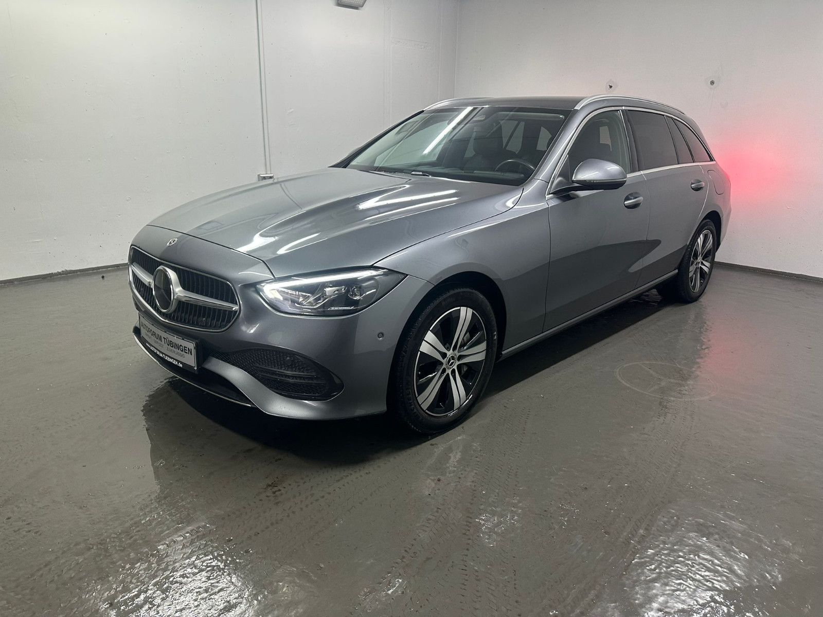 Fahrzeugabbildung Mercedes-Benz C 300 e T Autom.*LED*KAMERA*DISTRO*AMBILIGHT