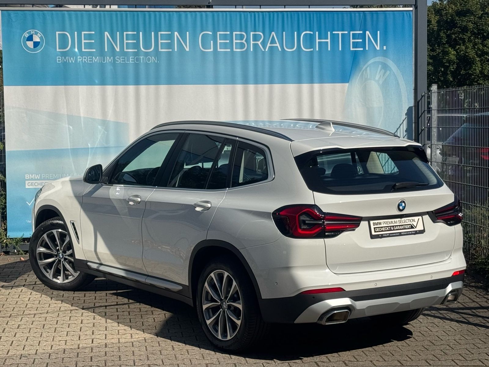 BMW X3 xDrive20i Sportsitz ACC Ad.Fahrwerk 19" LED foto 20