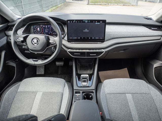 Octavia Combi 2.0 TDI Selection SHZ ACC HUD 360°