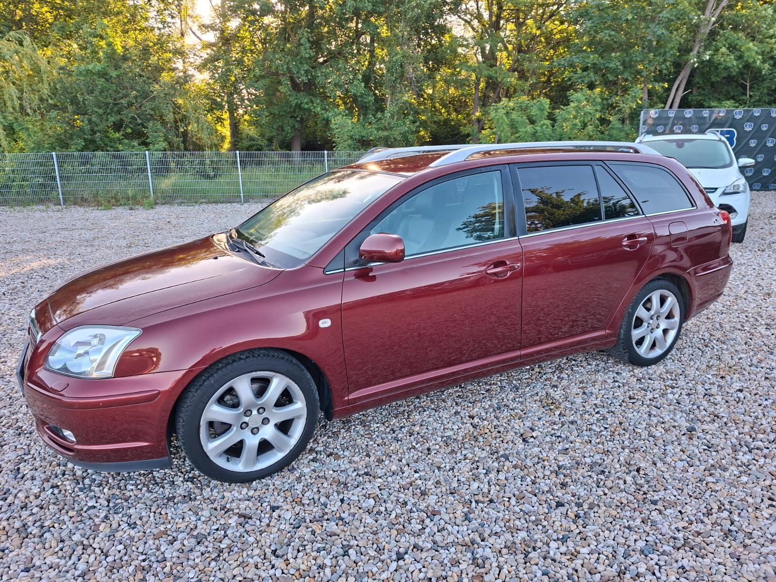 Toyota Avensis 2004 — photo 5