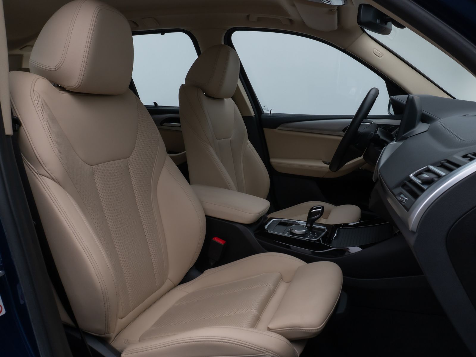 Fahrzeugabbildung BMW X3 xD20d Kamera HUD DAB HiFi Komfort Leder Sport