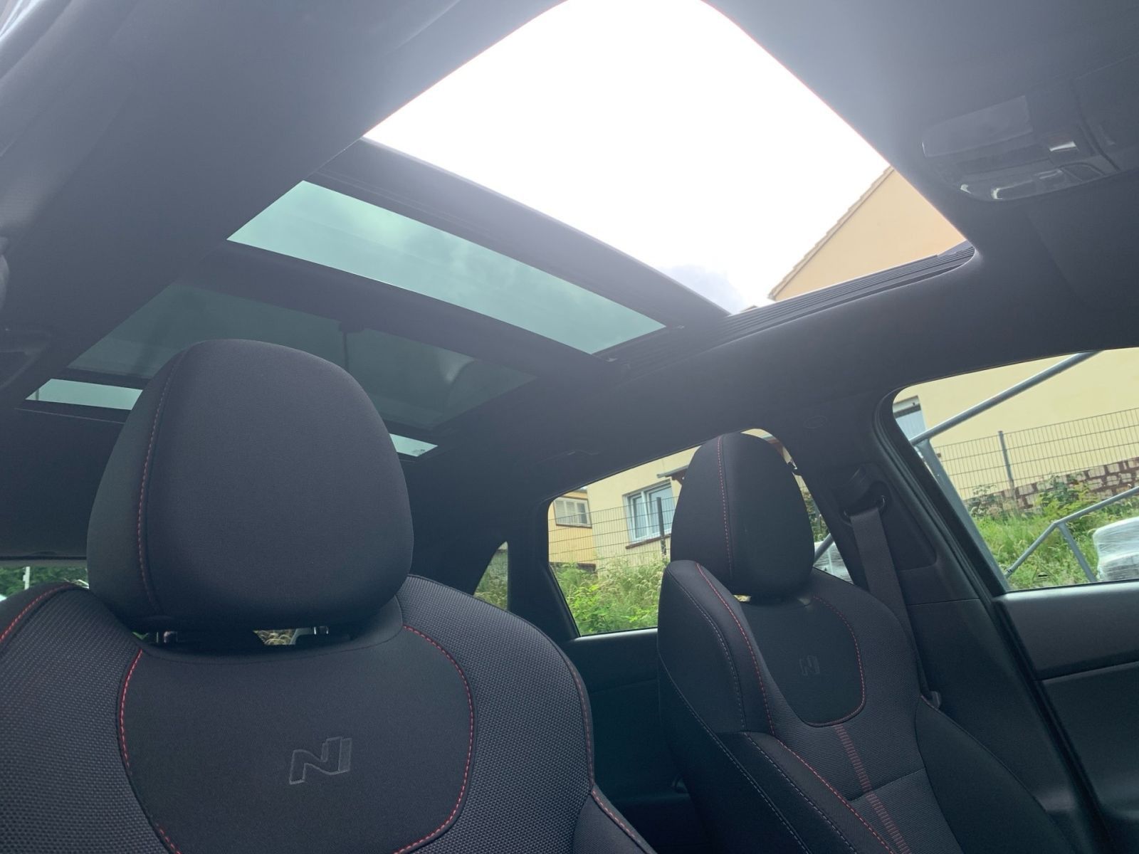 Fahrzeugabbildung Hyundai i30 1.5 T-GDI 7-DCT N Line Mild-Hybrid PanDach