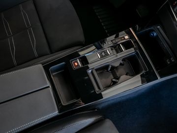 Opel Astra L Sports Tourer 1.2 GS Pano Navi 360 Kam.