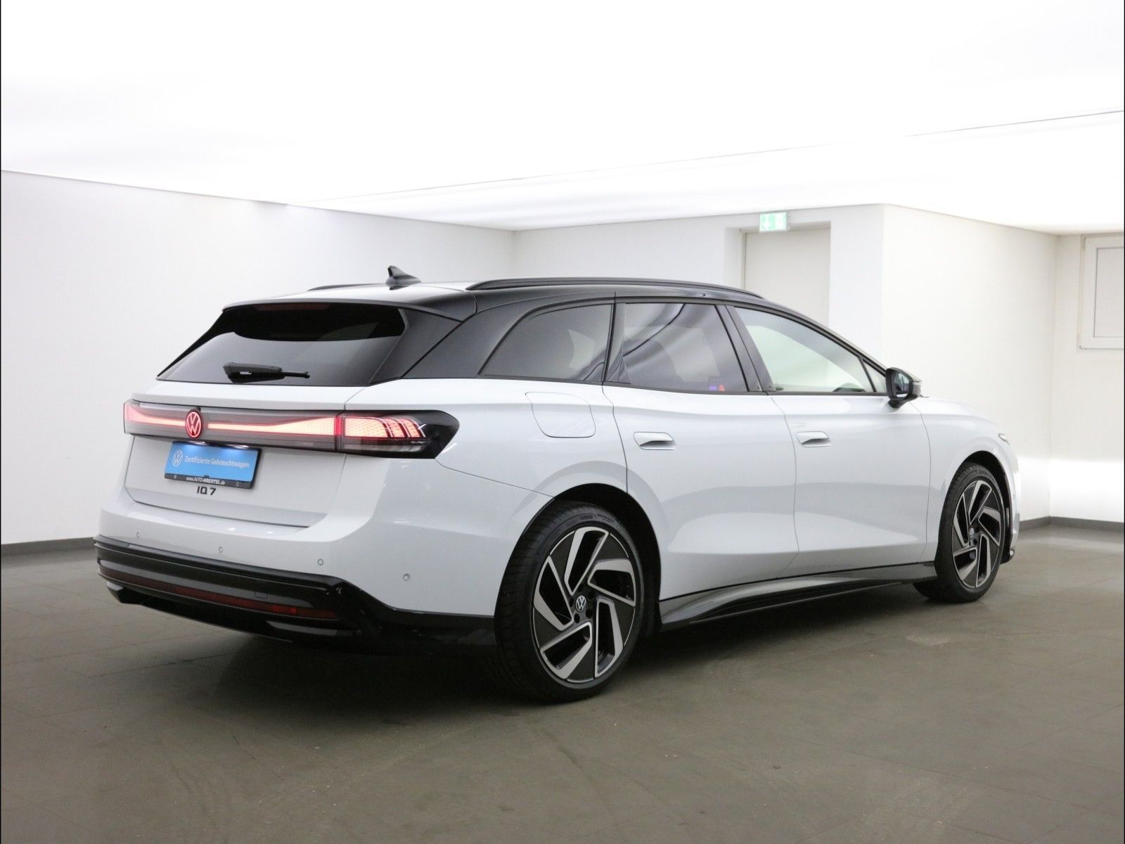 Volkswagen ID.7 TOURER PRO S BLACK STYLE 86 KWH AUTOMATIK foto 3