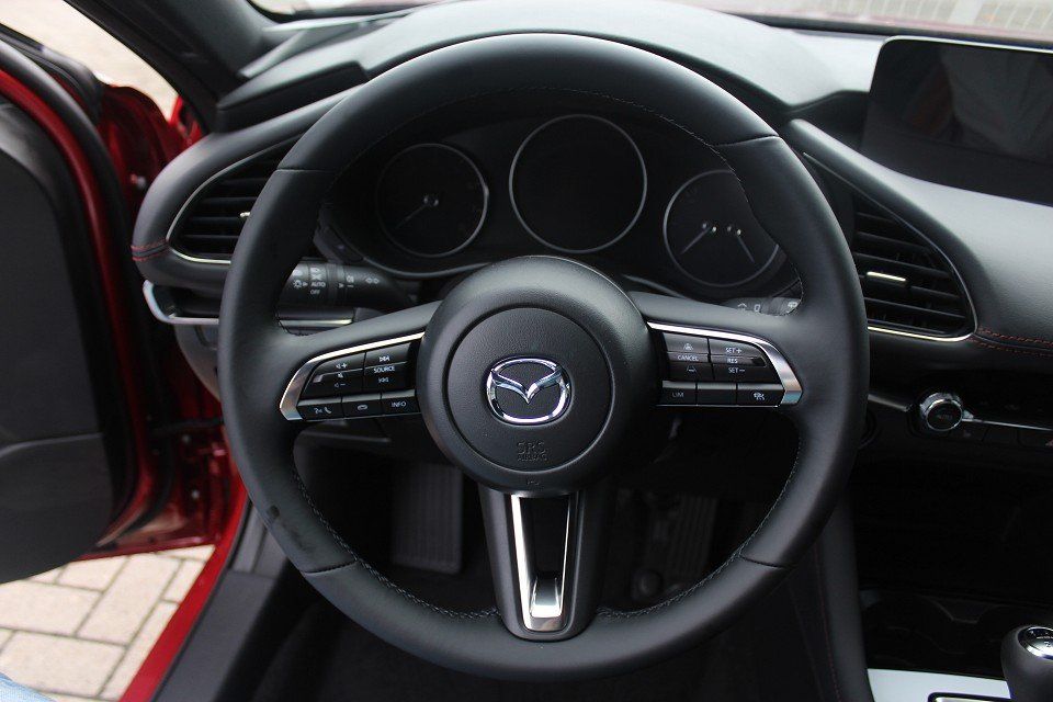 Fahrzeugabbildung Mazda 3 2025 M-Hybrid Homura G-140 *Juni-Aktion* NAVI