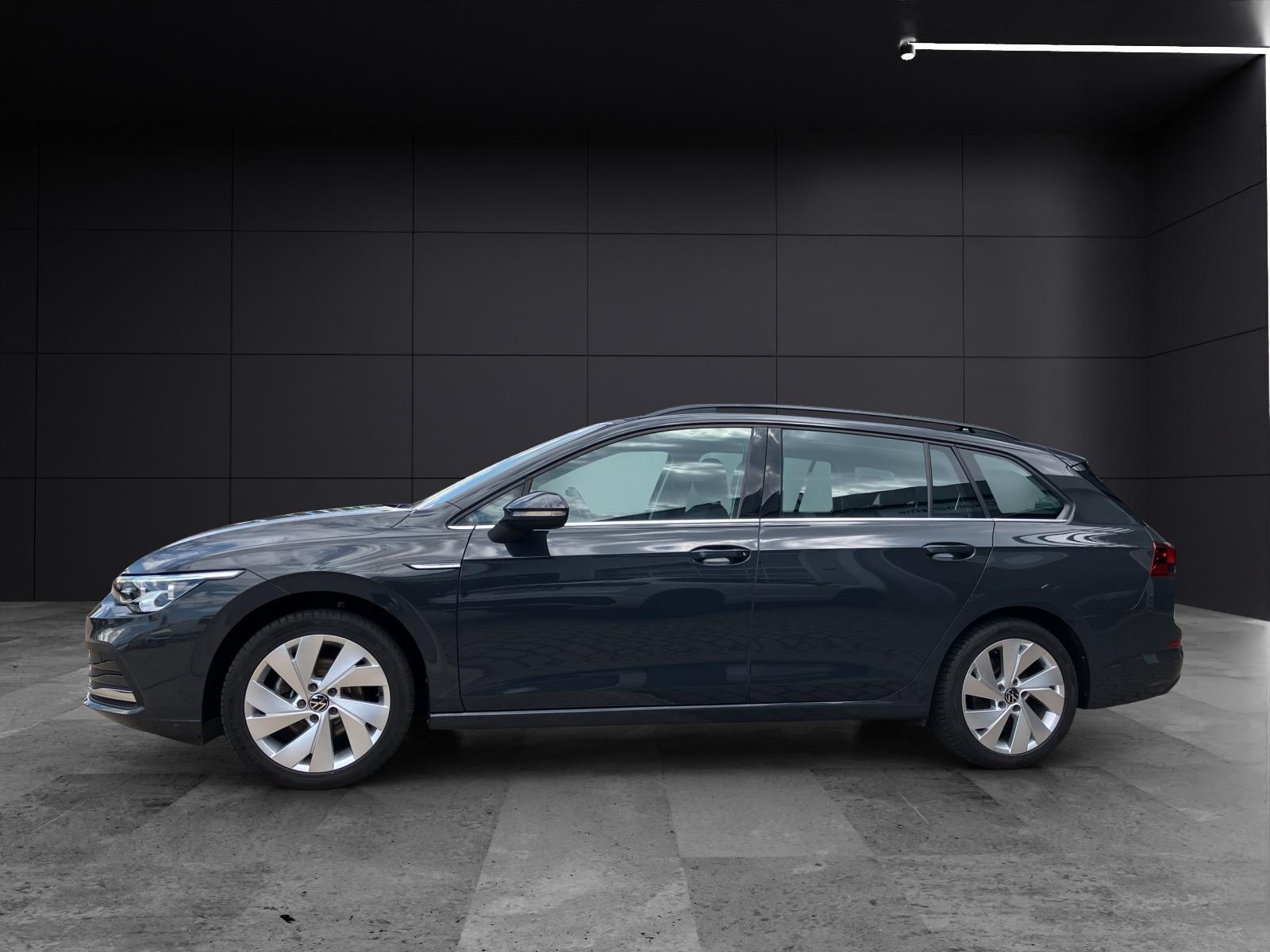 Volkswagen Golf VIII Variant TSI Style LED ACC App-Connect 