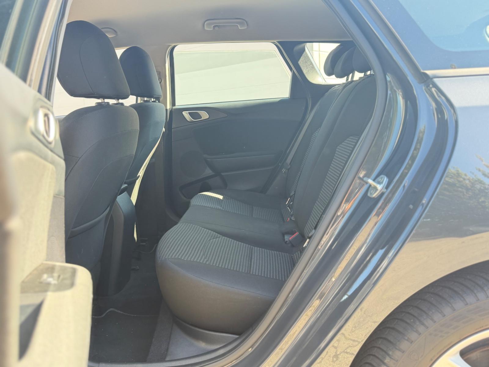Kia ANDERE Ceed Sportswagon Edition 7