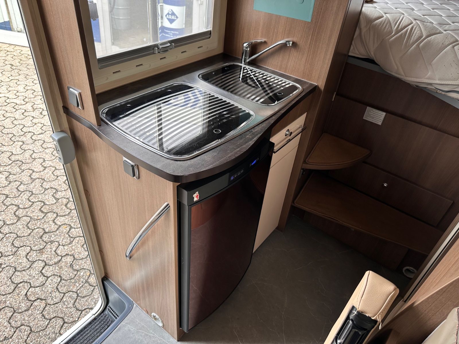 Fahrzeugabbildung Challenger Birthday 31 M14 140CH Transit WC/AHK