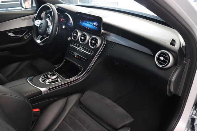 Fahrzeugabbildung Mercedes-Benz C 300 d Lim. | Amg Line| LED |KAMERA|AMG LINE