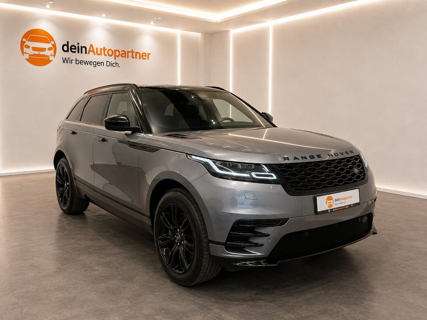 Land Rover Range Rover Velar R-Dynamic S 3,0 STH ACC LEDER foto 3