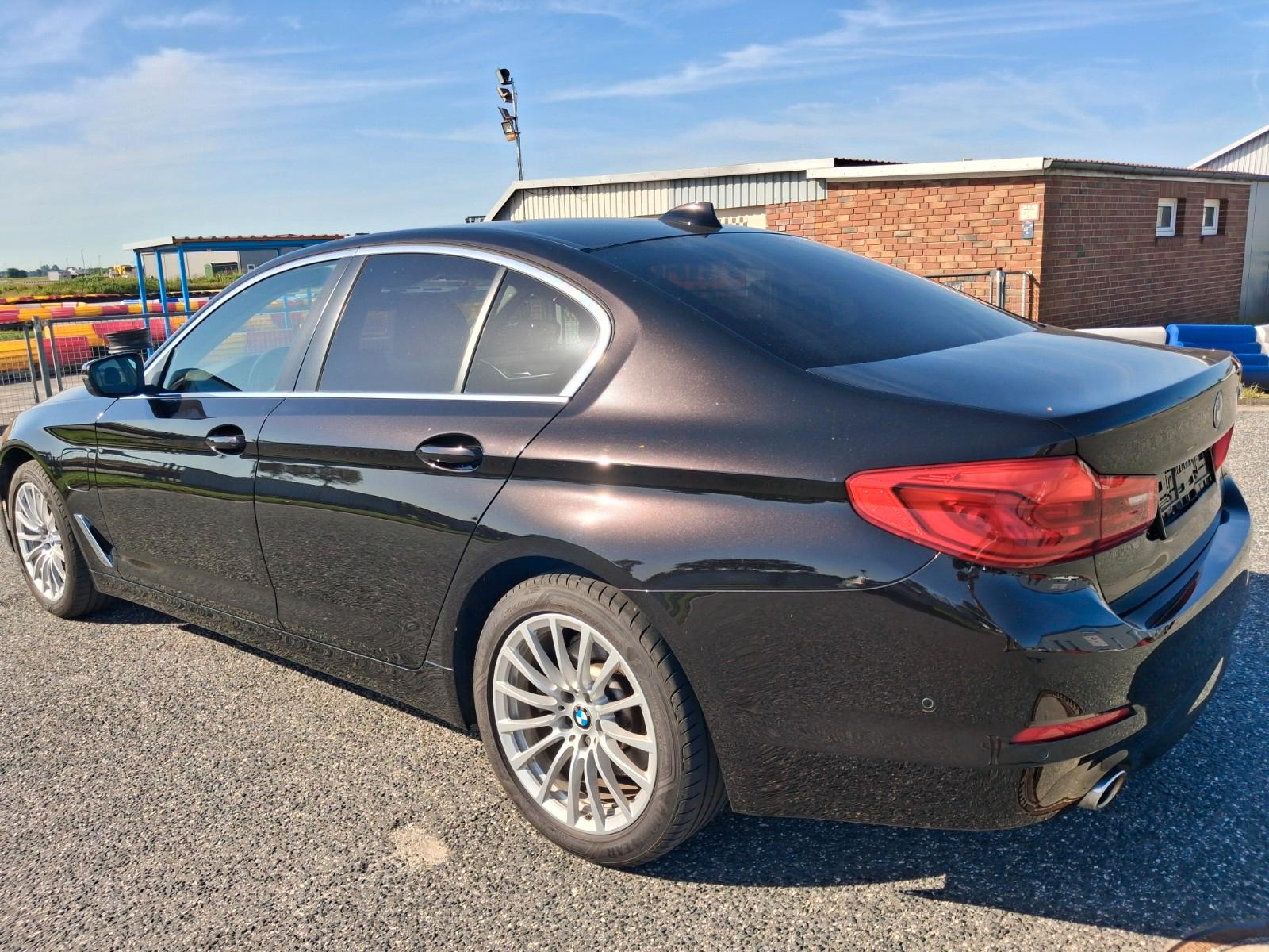 BMW 530 5 Limousine 530 e *LED*Kamera* Top Gepflegt*