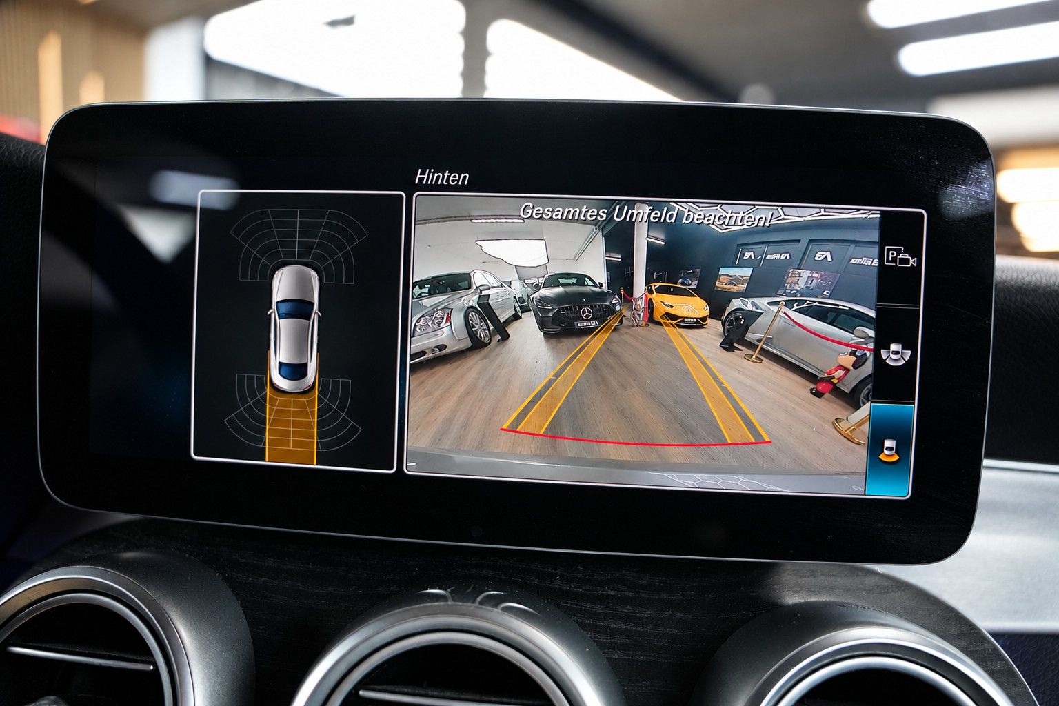 Fahrzeugabbildung Mercedes-Benz C 300 Coupe /AMG/VIRTUAL/MBUX/AMBIENTE/KAMERA