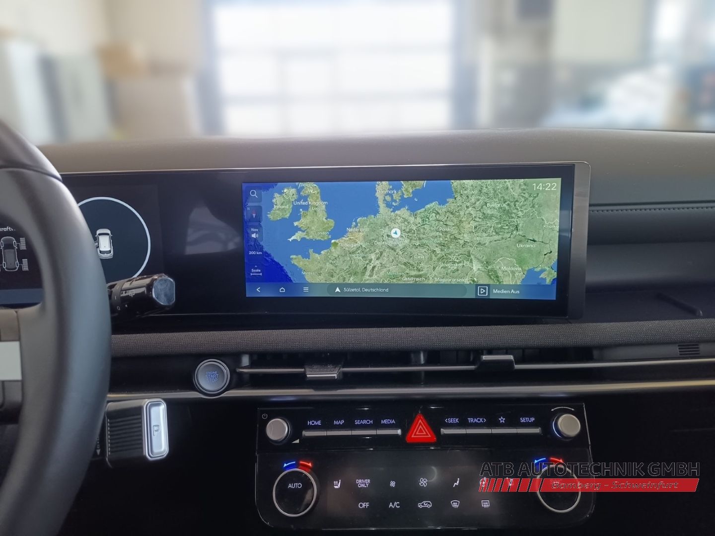 Fahrzeugabbildung Hyundai Tucson Trend 1.6 T-GDi PHEV 4WD Navi El. Heckkla