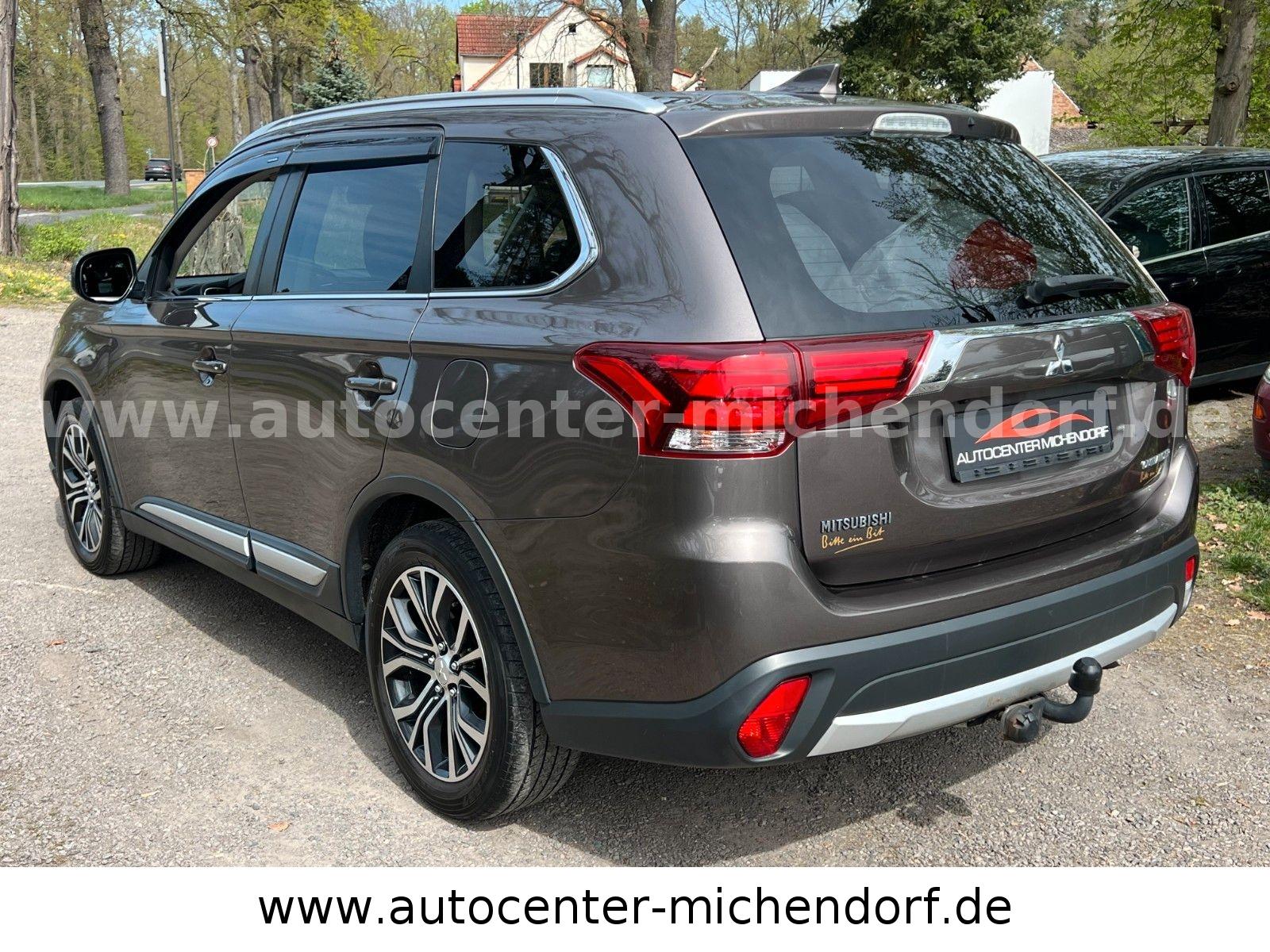 Mitsubishi Outlander *Automatik*AHK*8Fach bereift*4WD