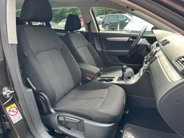 Bild 19 VW Passat Variant Trendline Zahnriemen NEU