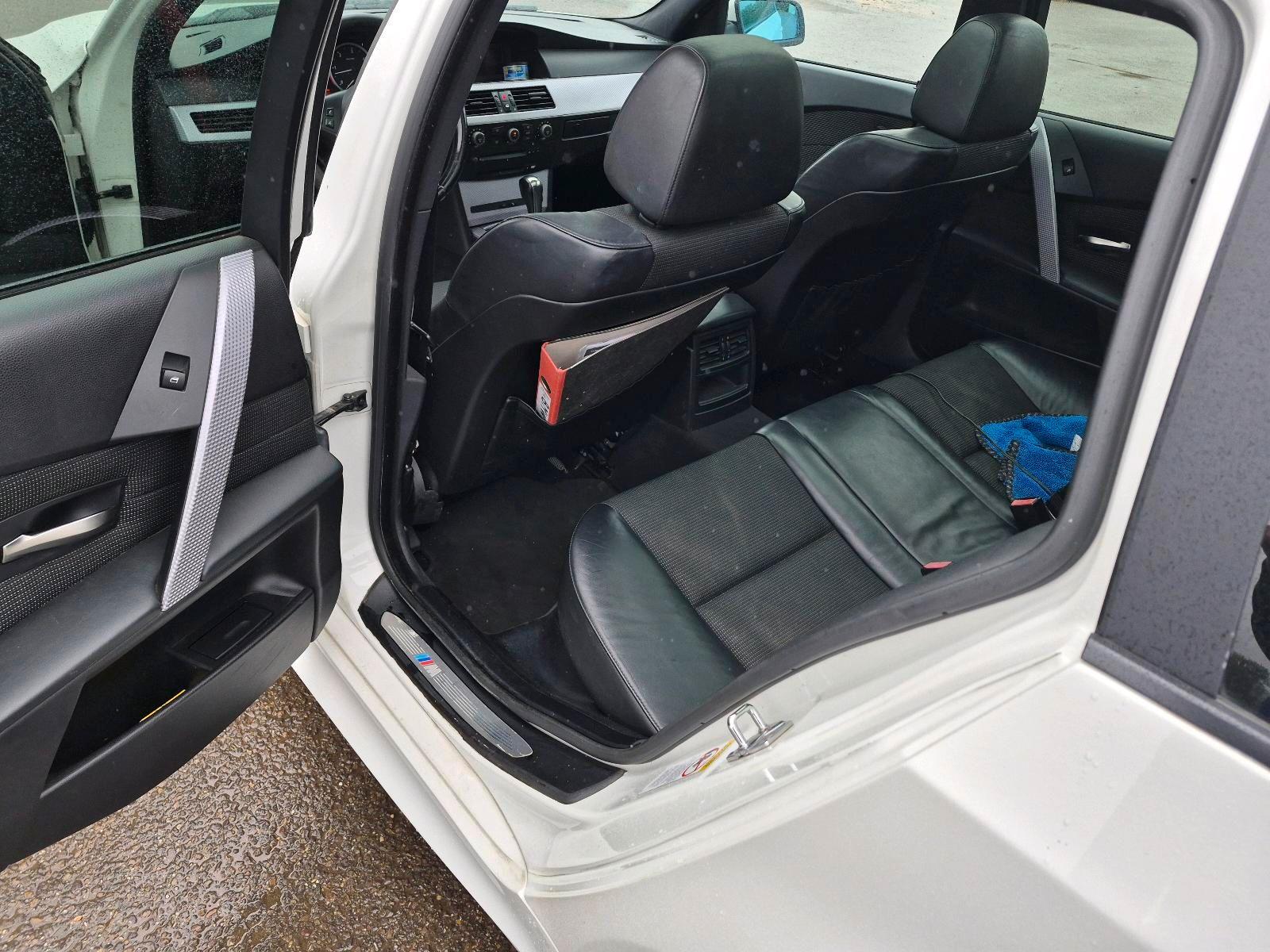 BMW 530 2005 — photo 13