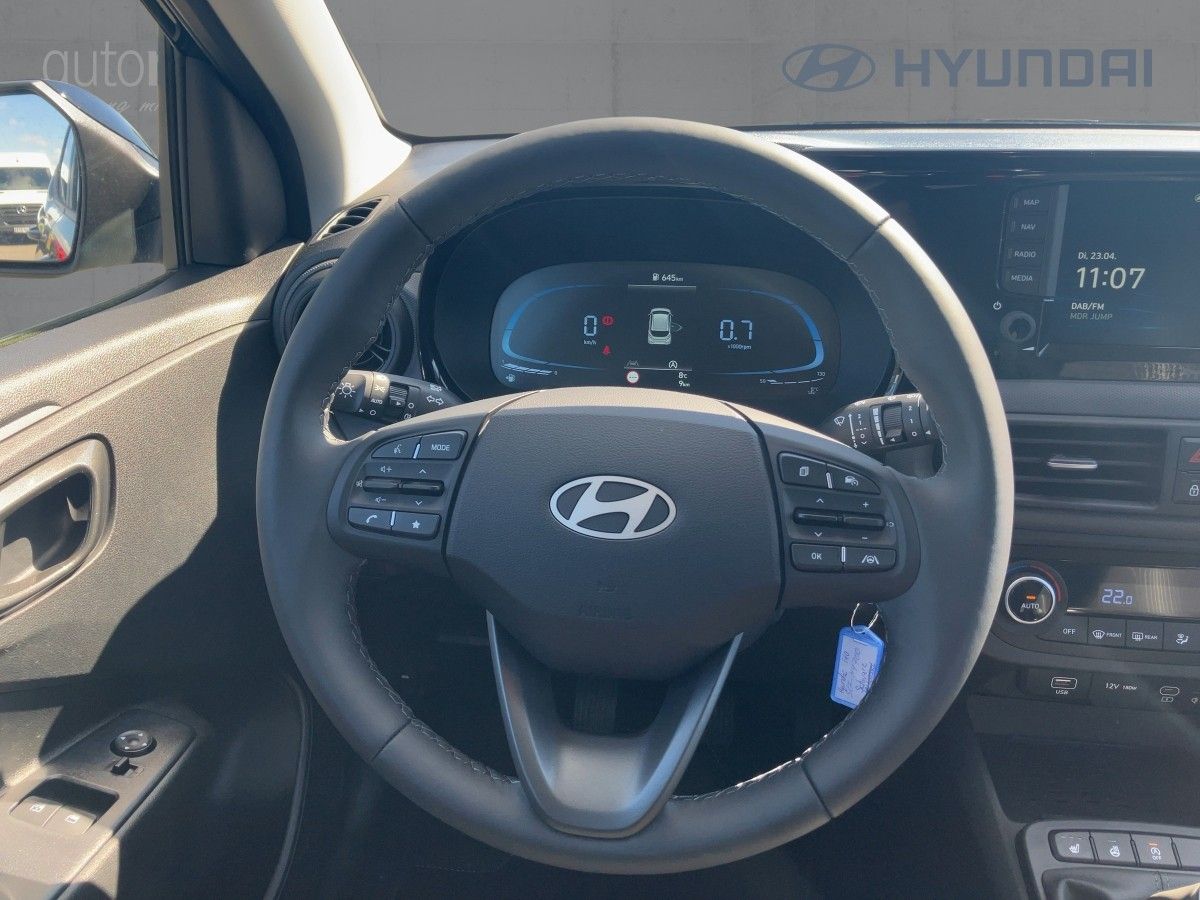 Fahrzeugabbildung Hyundai i10 TREND *CARPLAY*NAVI*KlimaA*