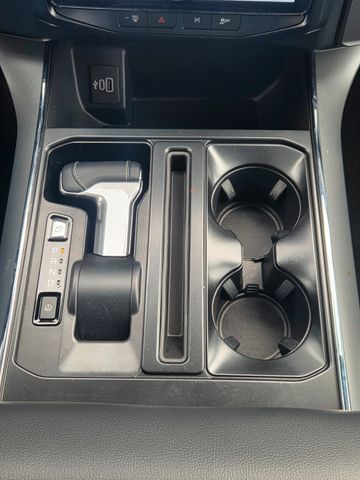 Ford F 150 Lightning Flash grosse Batterie im Vorlauf
