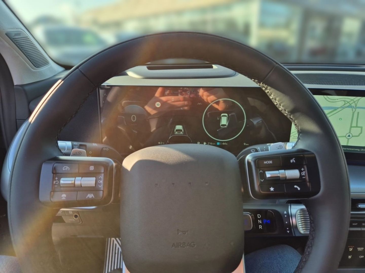 Fahrzeugabbildung Hyundai IONIQ 9 110 kW 4WD Uniq Panoramadach+ Swivel-Pak