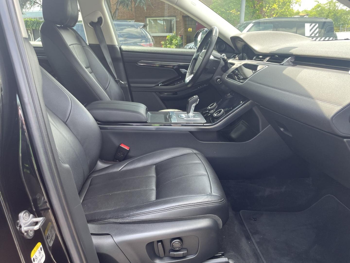 Land Rover Range Rover Evoque L551 P250 SE