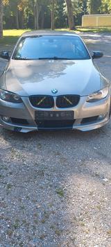BMW 335i Cabrio - - mit Benzin-Antrieb: Gold, Cabrio