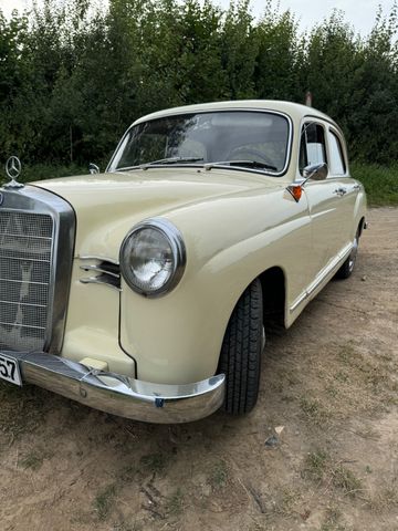 Mercedes-Benz 190